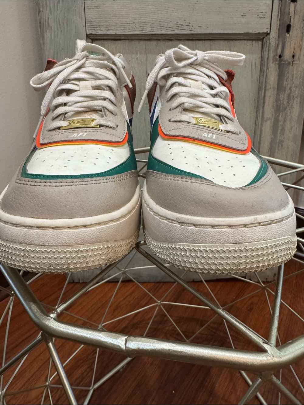 Nike Air Force 1 Low Shadow
Sail Signal Blue Green size 11 - Picture 3 of 13